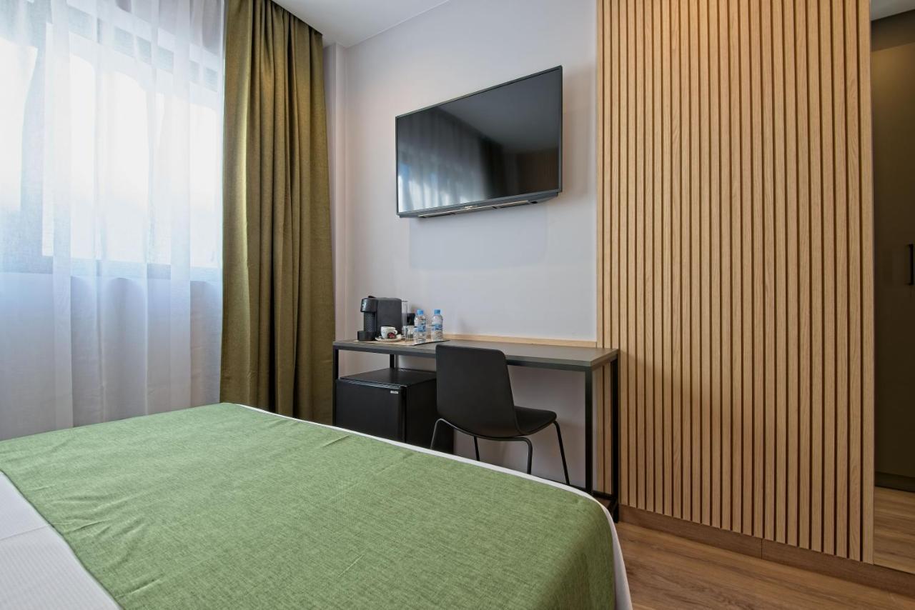 Dwo Colours Alcala Hotel Madrid Exterior photo